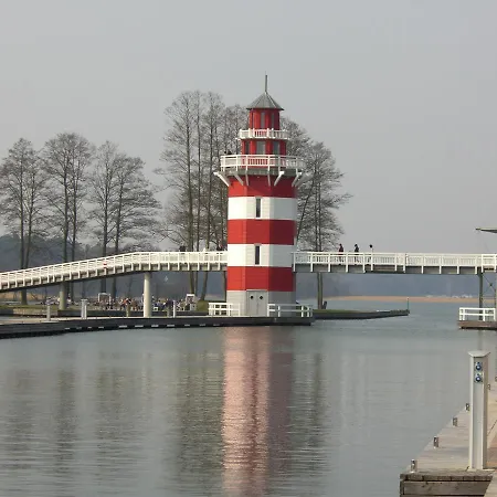 Zum Birkenhof فندق Stechlin