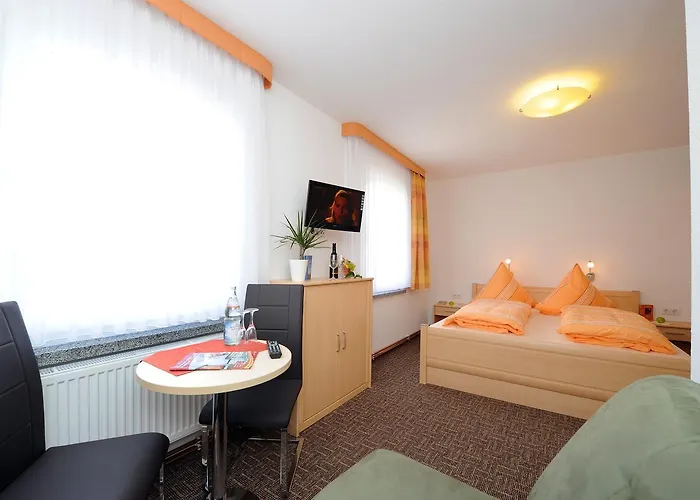 Hotel Zum Birkenhof Stechlin